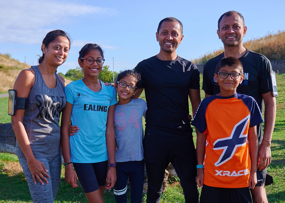 Who started Saturday with a parkrun? ✋🏿 

🔄 Retweet if you walked, jogged or ran
❤️ Like if you volunteered

Then we'd love to hear your stories and see your #parkrun pics below as always!

🌳 #loveparkrun