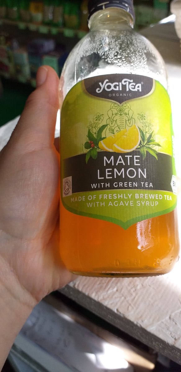 RootedWell's tweet image. It's already HOT here in #digbeth and we're getting in the #BankHolidayWeekend spirit with a nice cold #organic #yogitea
 (we know how to party 😂)