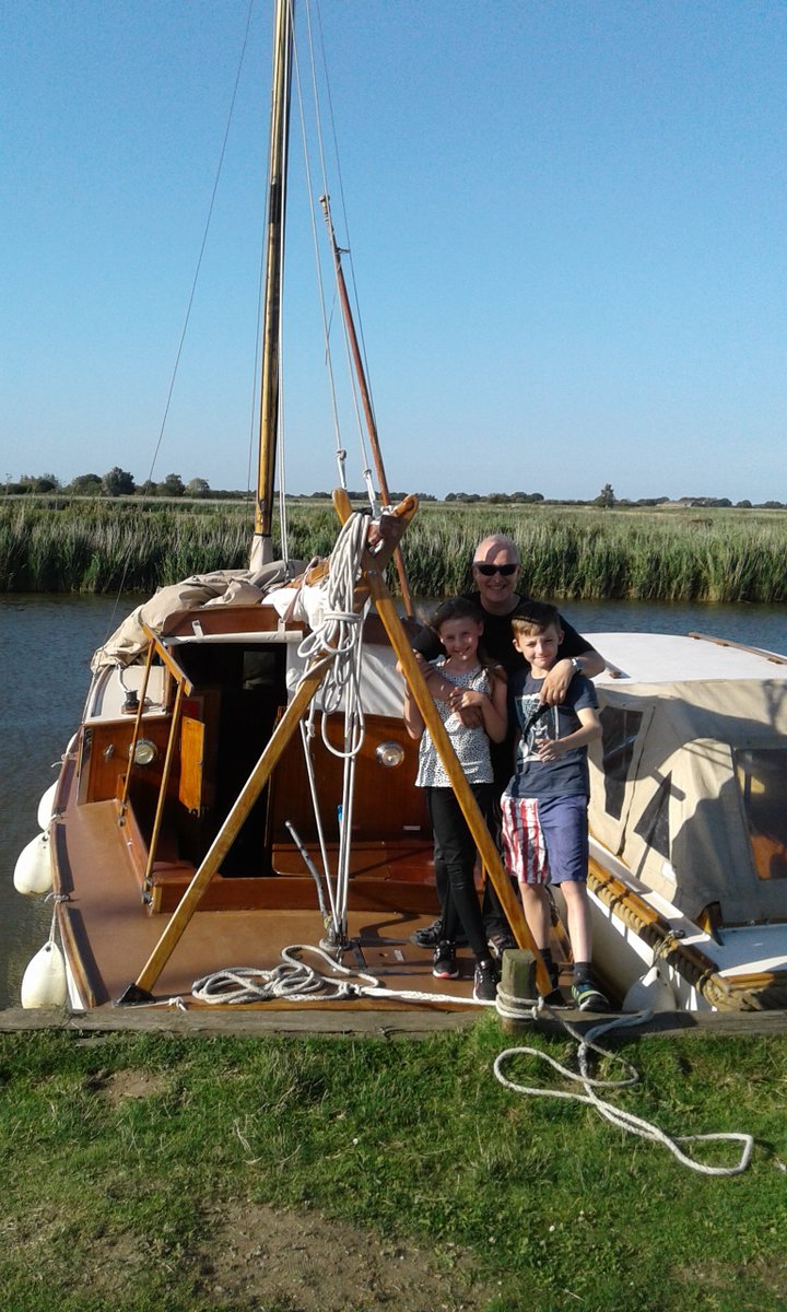 marthamboats's tweet photo. Yachts going out yesterday at the start of their Broads Adventure
#sailingholidays
#Broadssailing
#sailingholidays
#holidays
#yachtingholidays https://t.co/YQ8wNSWNvv