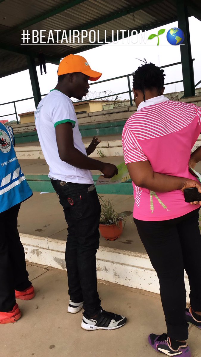 gliforumng's tweet photo. Day 1 of the Beat Air Campaign/Rally 2019 🌲🌳🌴 
Educating individuals on Indoor Air Pollutions.
#beatairpollution #ggri 
@nulifeprojectng @Tomaldo06 @RichardMunang @AQ @SustyVibes @teresanwanjohi @EthelberthaJ @radionigeriahq @AVOSUAHIII @UNDPNigeria @UNEnvironment https://t.co/aCnkC2gmk6