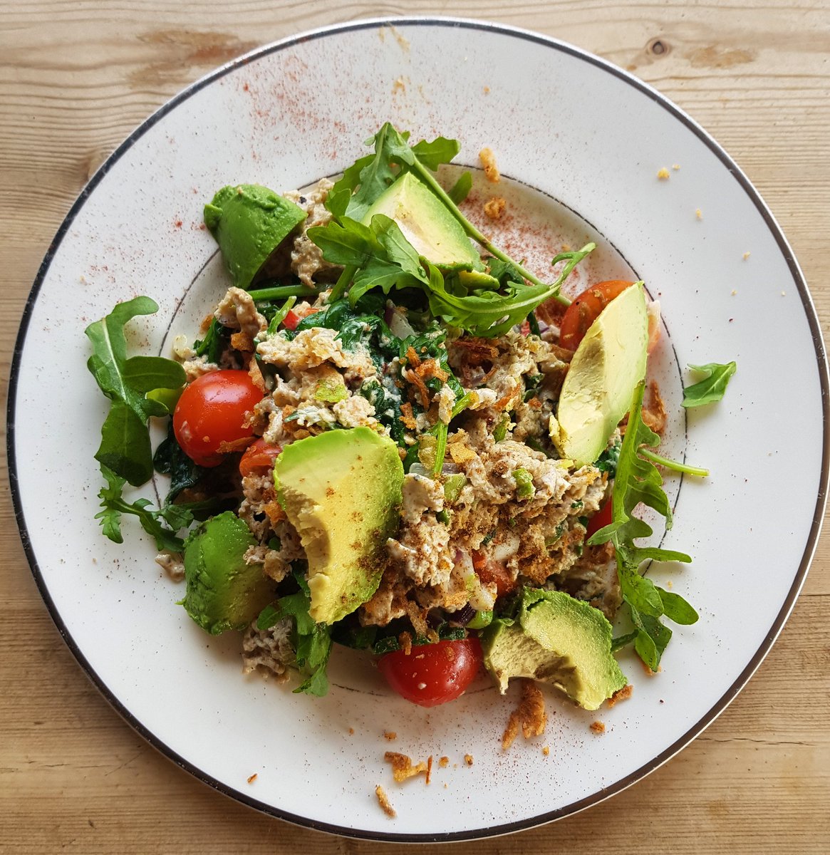 kitchentableuk's tweet photo. Spicy eggs for your bank holiday brunch. https://t.co/qcLdijNkuh