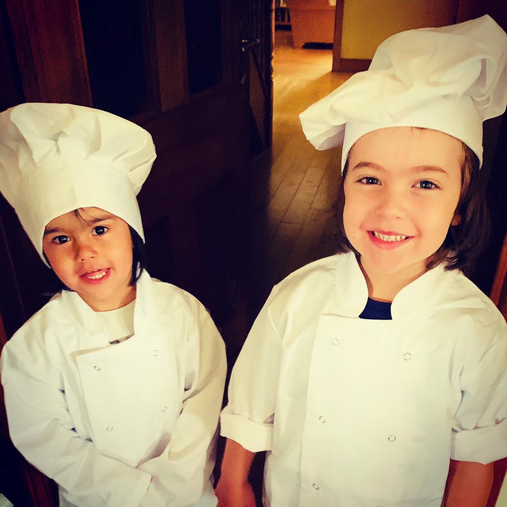 thenowastechef's tweet photo. Two excited little little chefs baking away this morning, helping me to get all set for A Taste of @Donegal_food Festival!

#ATasteOfDonegal #IrishFood #JuniorMasterchefs #ZeroWaste #DonegalFood https://t.co/khqLkjYfND