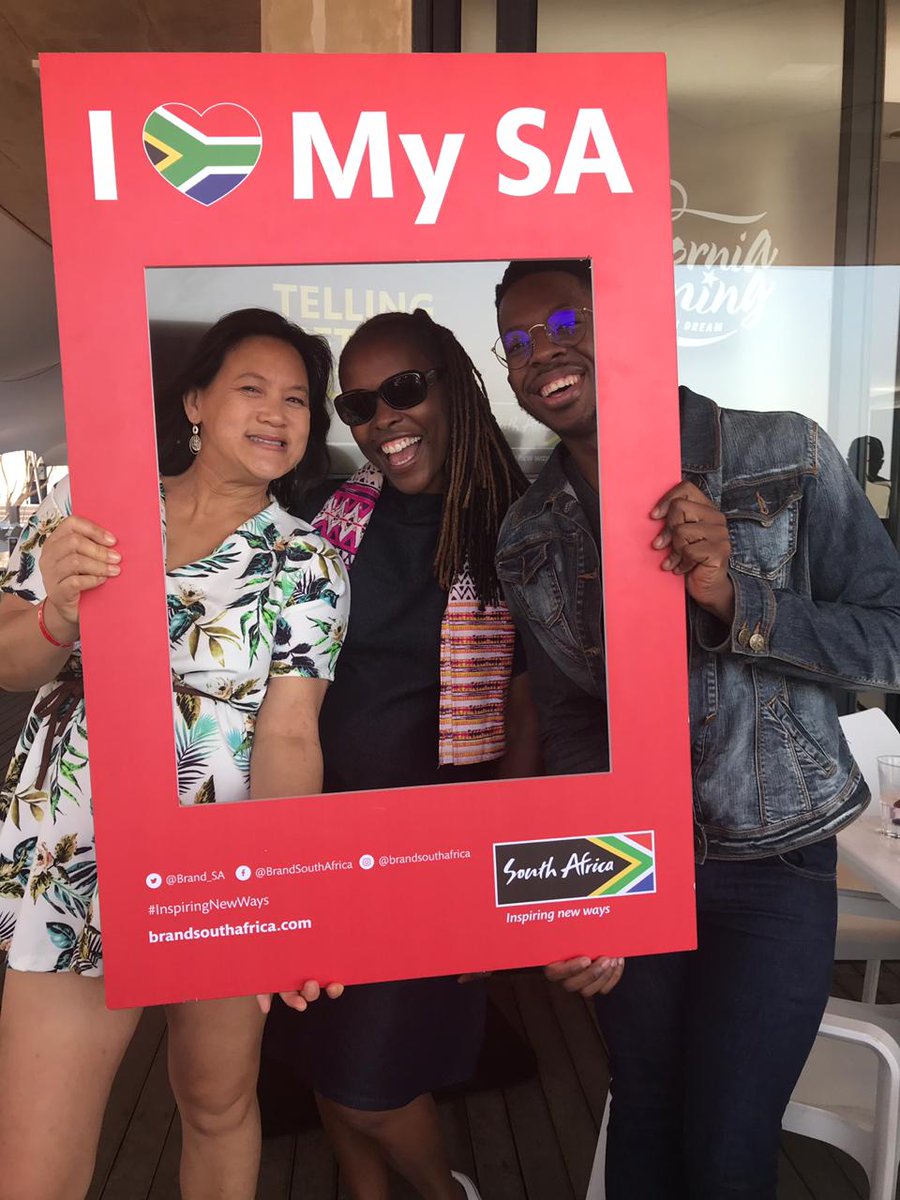 Monare_Matema's tweet photo. @Brand_SA brunch with these gorgeous ladies!π #InspiringNewWays #NBatLoeries https://t.co/gRbuck3bEE