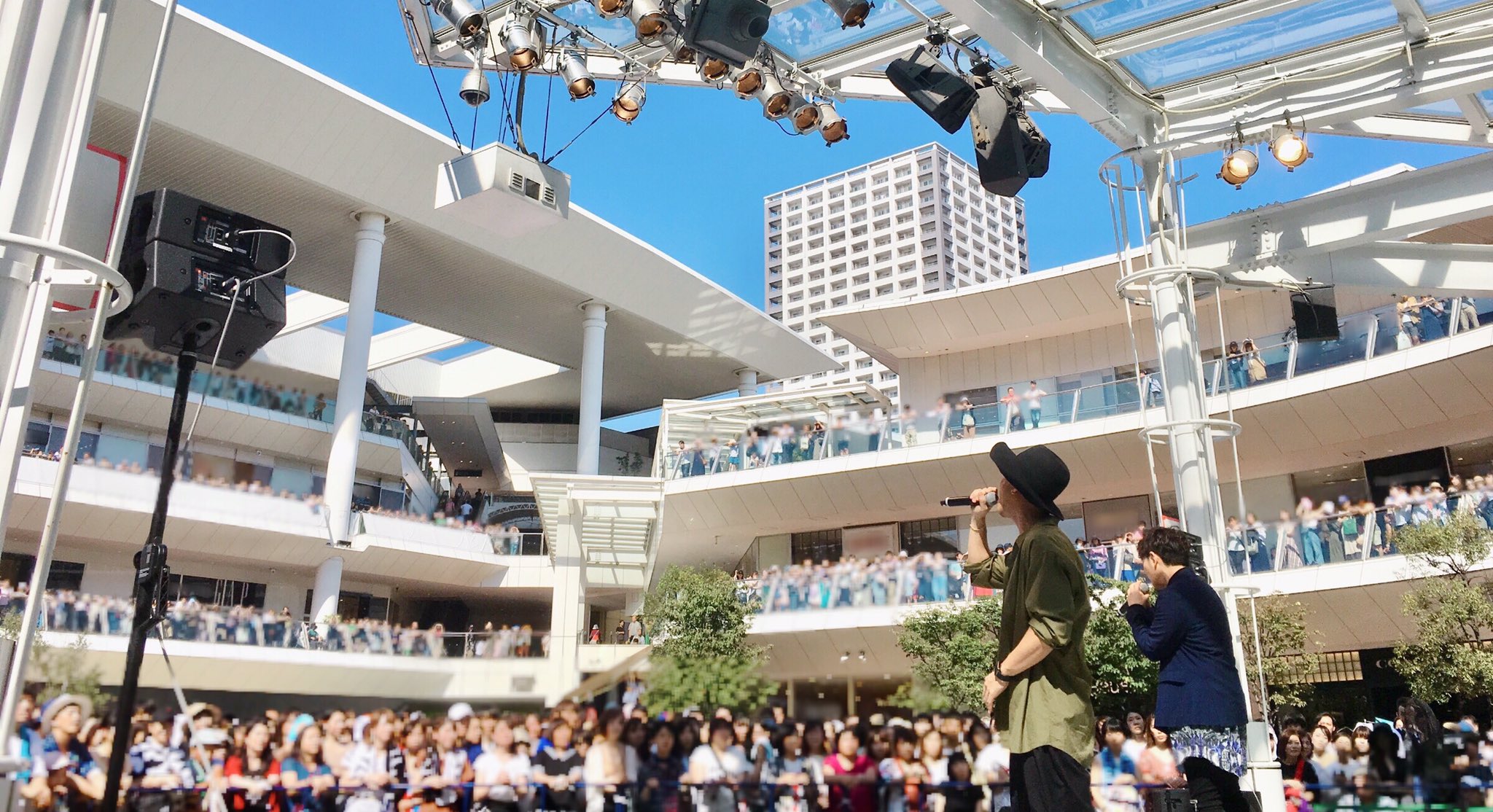 Chemistry ラゾーナ川崎のフリーライブイベント 本当にたくさんの方にお越しいただき ありがとうございました 明日は大阪に行きます 皆さんのご来場お待ちしております 盛り上がりましょう 詳細 T Co T9zgk5khq1 T Co