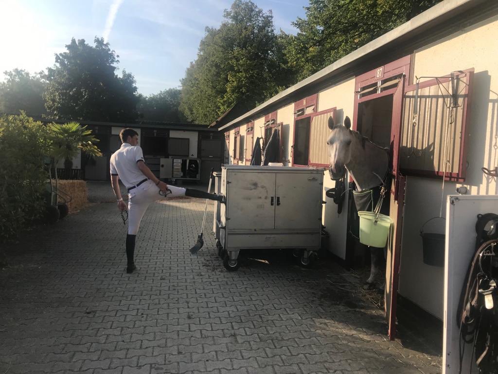 GeodeColigny's tweet image. On s’étire, et en piste ! 🤸🏼‍♂️ @GNFFE