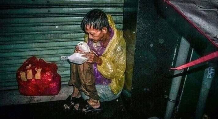 clean______'s tweet photo. Ketika kamu berfikir hidupmu berat.

Lihat dia: https://t.co/2GoEtgaB96