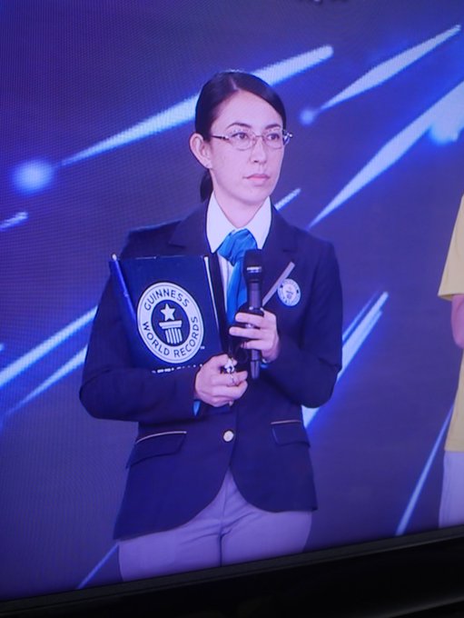 24時間テレビ ギネス認定員の女性の名前は マクミラン舞 さん まとめダネ 24時間テレビ ギネス認定員の女性の名前は マクミラン舞 さん まとめダネ