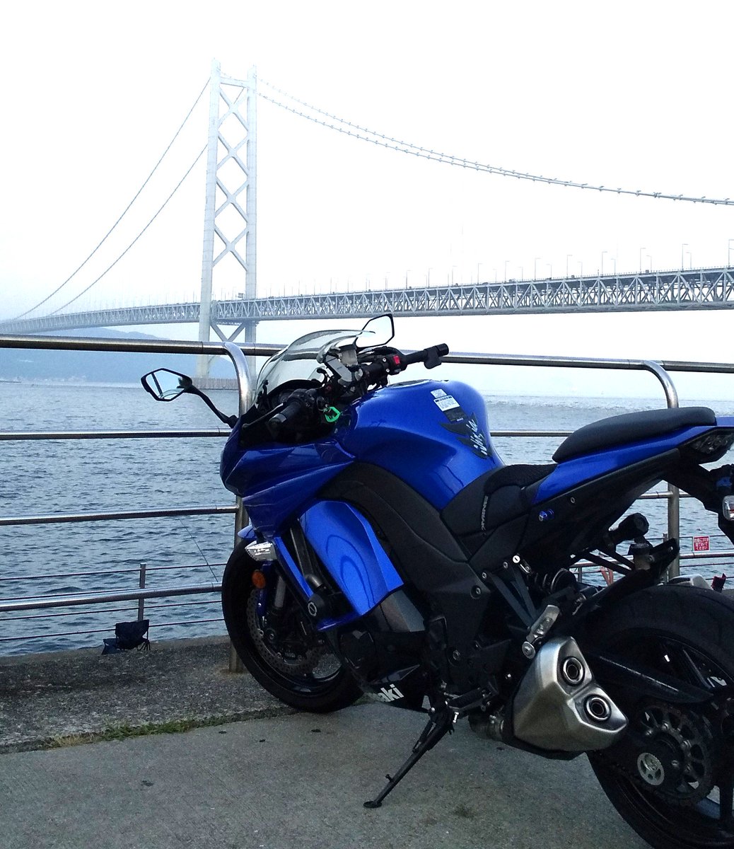 NonnbiriRider's tweet photo. 名前：かずやん
性別：男
年齢：53
身長：172
住み：兵庫
愛車：Ninja1000［´14］
足つき：４部付き
一言：兵庫岡山鳥取辺りを走ってます。たまに誰かと走りたい、たまに遠くまで走りたいです。
よろしくです。 https://t.co/5551xSzWyG