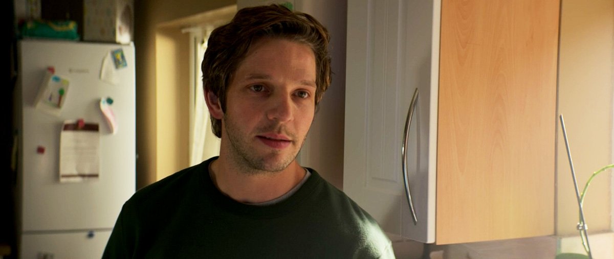 DMolonyForum's tweet photo. A few screencaps of Damien in #Brassic ep 1!
#DamienMolony #DylanColding https://t.co/AEbhm8FdgA