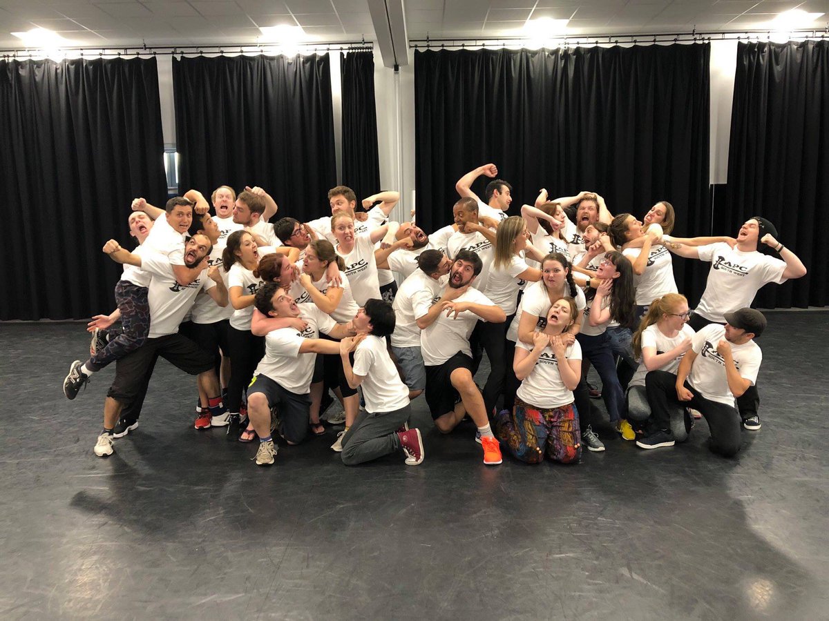 ActionEmporium's tweet image. Class of 2019, we are ready for you!! En route to Gloucestershire for our @APCombat #StageCombat Summer Course, weapons packed &amp;amp; excited to see you all tomorrow at @uniofglos for a week of badassery &amp;amp; awesomeness! 😄⚔️