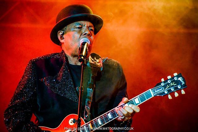 M45T1N's tweet photo. @thejacksons closed the first night @carfestevent @carfest2019 #Festival #C4RFest #SingersOfInstagram #BandsOfInstagram
#Carfest #LiveMusic 
#AutomotivePhotography #GlitzAndGlamour #Fashion
#M45T1N #M4TOGRAPHY #FeelMagazine #SupportLocal #KeepItLive #Liv… https://t.co/oGTxyLgnBP https://t.co/ZRLsqWteOU