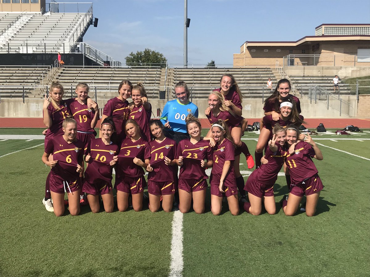 hhsgirlsoccer's tweet photo. HOME GAME DAY! Come out and support your lady tigers!
JV:10:00am &amp; V:12:00pm https://t.co/2UJNttelxz
