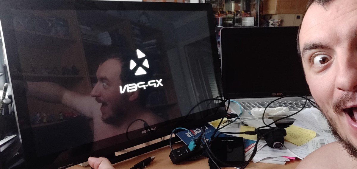 XPPen France tweet media