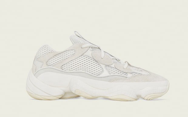 YEEZY500 BONE WHITE Available Foot 