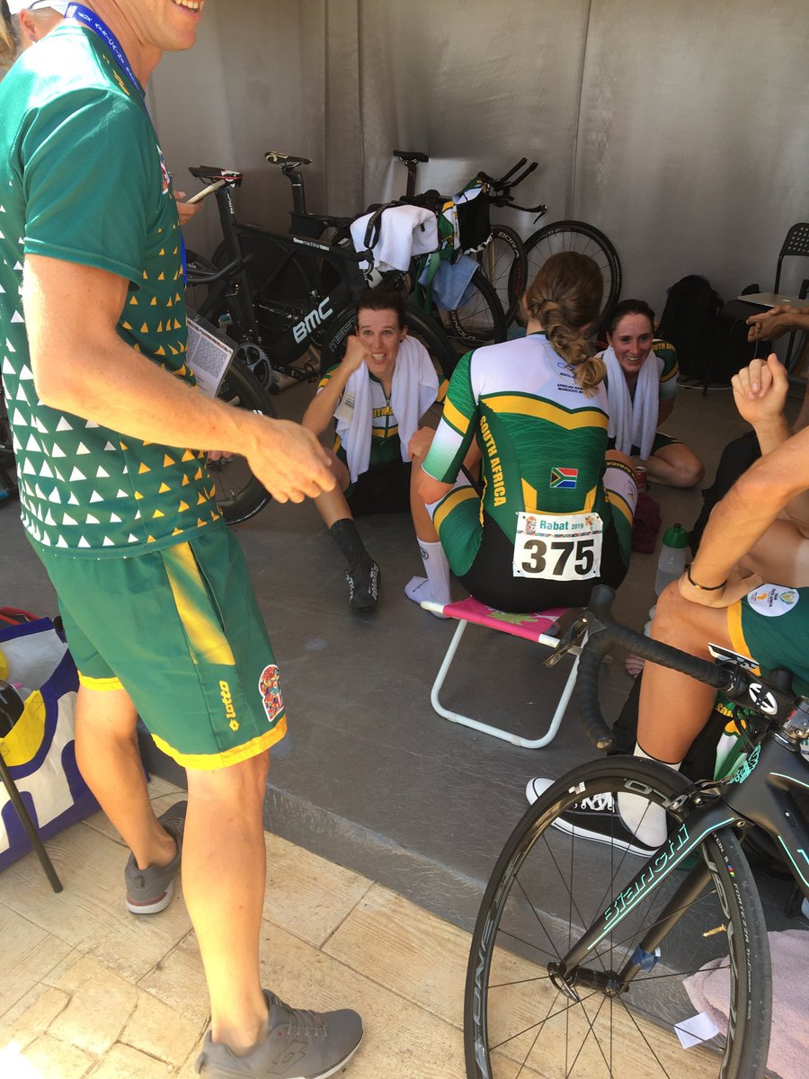 GOLD! TeamSA wins the women’s cycling team time trial in an unofficial 48:43. It’s cycling’s 2nd gold of the Games
#AfricanGames #TeamSA #cycling