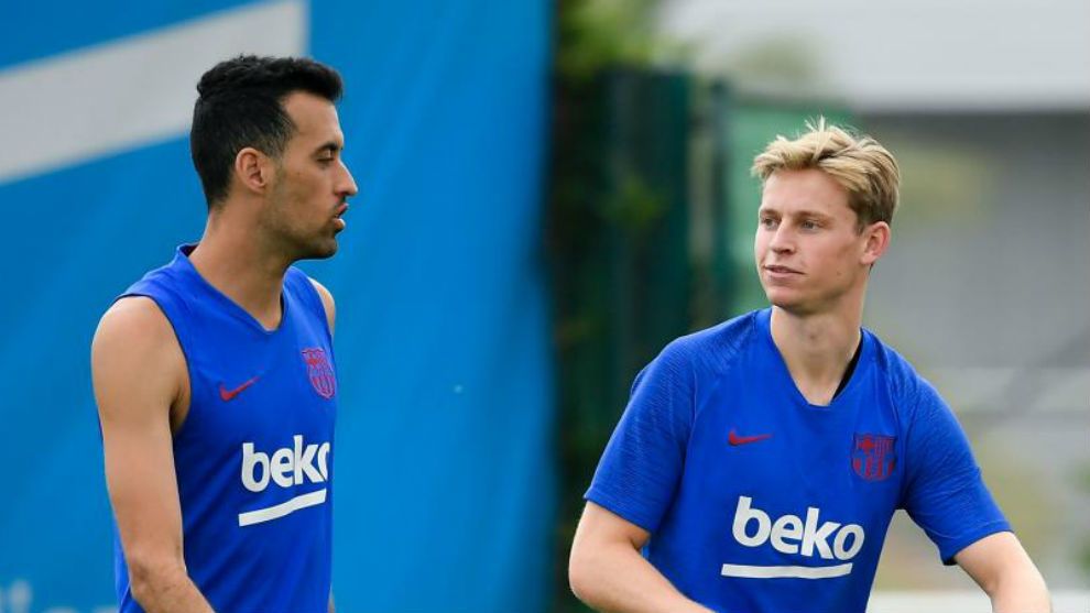 marca's tweet photo. Hagan hueco a Busquets https://t.co/9gFwn3OnMU https://t.co/ePMp1Buuuw