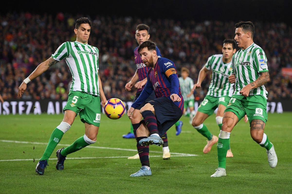 Barca Watch On Twitter Marc Bartra To Play Against Barca At