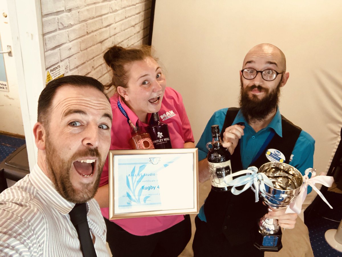 ant_willets's tweet photo. More SOTM visits this time rugby and a quick catch up with Amanda planning our next portrait courses #askthequestion #portraits #SOTMRUGBY @fellows555 @Stephen82939479 @mandz894 @KylaKyliss @SophiePapps2 https://t.co/xTlraWOehU