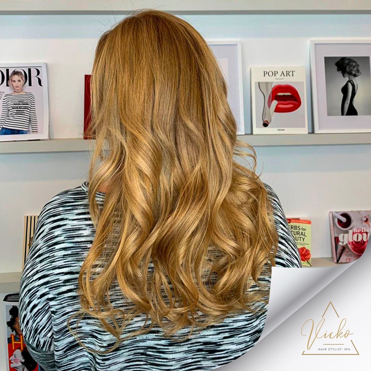 Vickohair's tweet photo. ✔Retoque de color en Vicko Hair 😍.
.
.
.
.
.
#VickoHair #Promociones #Alisado #Iluminacion #Depilacion #Peluqueria #Salon #Mujer #Spa #SpaDay #Mexico #MexicoDf #Beauty #Tips #Estetica #VickoHairMexico #Relax #DepilacionCera #Manicure #Esmaltado #Pedicure #Tinte #Trenzas https://t.co/Bld6huCZqm