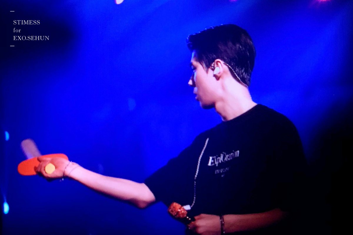 OSHBRASIL's tweet photo. 24.08.19 | PREVIEW
Sehun durante o EXO PLANET #5 - #EXplOrationinManilaD2. ❤️
Créditos nas imagens.
#WhatALife #SEHUN #세훈 #吴世勋
#JustUs2 #JustSeChan #EXO_SC
#CloserToSeChan #세훈찬열_부르면돼 https://t.co/mu8QZw5xYJ