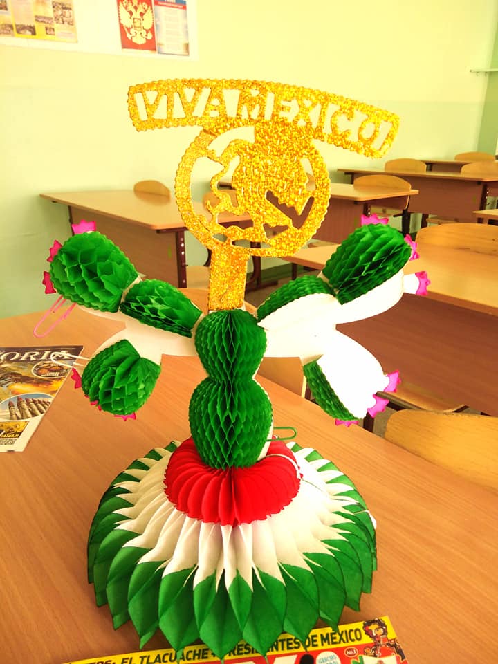 glocal_eng's tweet photo. #FlagExchange with a Mexican class and the Kidlink Schools Around the World global project-2019 participant Hugo Maldonado! Kids will be happy! https://t.co/j0j1GrEMAm