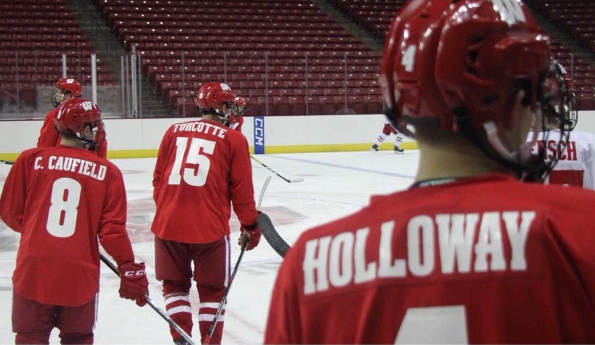 cole caufield jersey