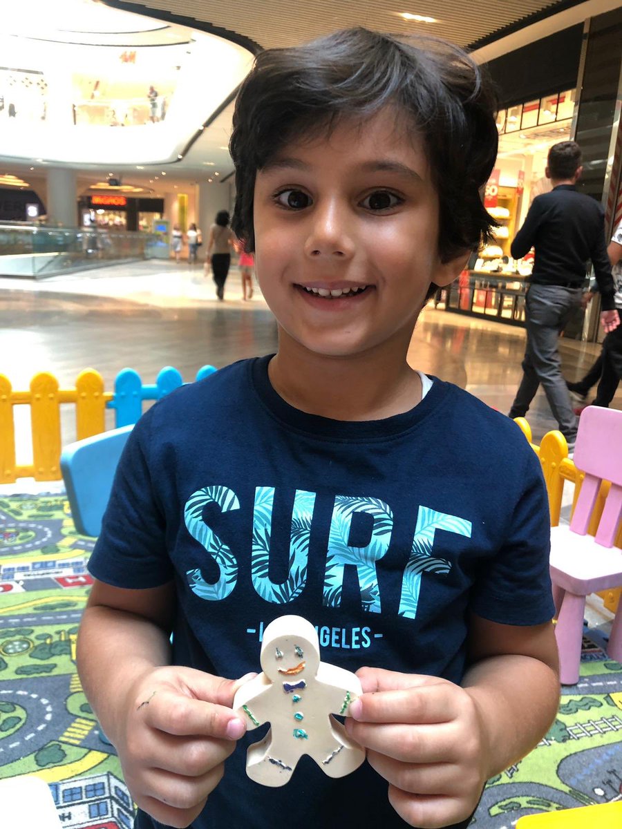 avmparkforbes's tweet image. Park Forbes Çocuk Kulübü’nde Bugünde çocuklar atölyesinde Kokulu Mum ile eğlencenin tadını çıkarıyorlar 💃🏻😍 #parkforbes #çocukkulübü #etkinlik #haftasonu #tatil #eğlence #kokulumum#iskenderun #hatay