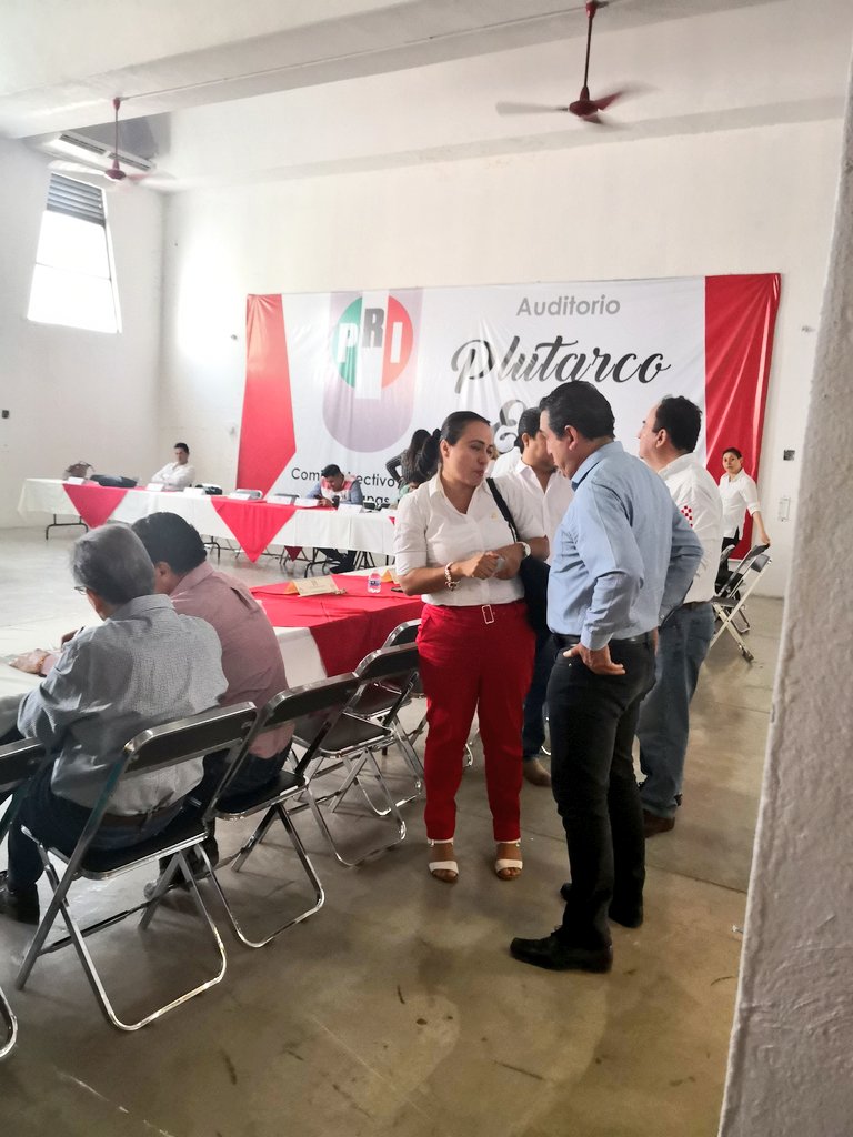 Nuestra dirigente <a href="/ruthpensa/">Ruth Pensamiento</a> presente en la inauguración de la #EscuelaDeCuadrosPRI