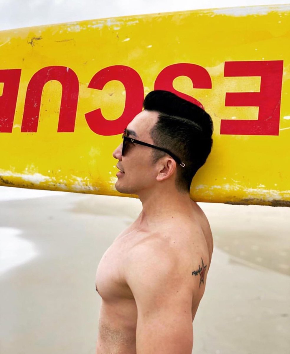 centaradanang's tweet photo. 🏄‍♀️Surfing, the splenid way to transcend your mind and reach for the horizon. 
☎️Contact +84 236 3961 777 for a chance to experience our wide range of water-based activities!
#Beach #Danang #travel #fun #sport #sun #ocean #vibes https://t.co/ocPZrPNCsL