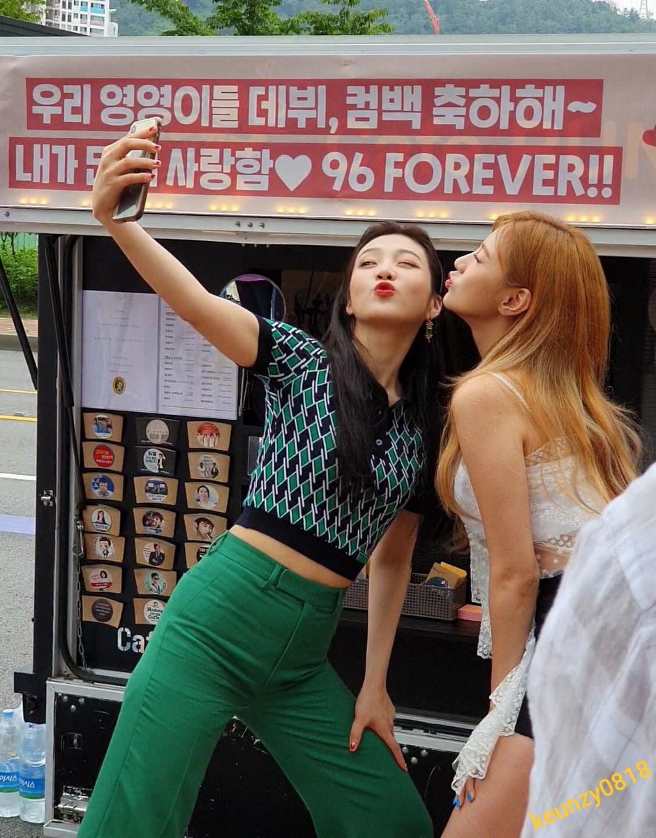 apiinkohy's tweet photo. #96line https://t.co/rUo3Mw9stH