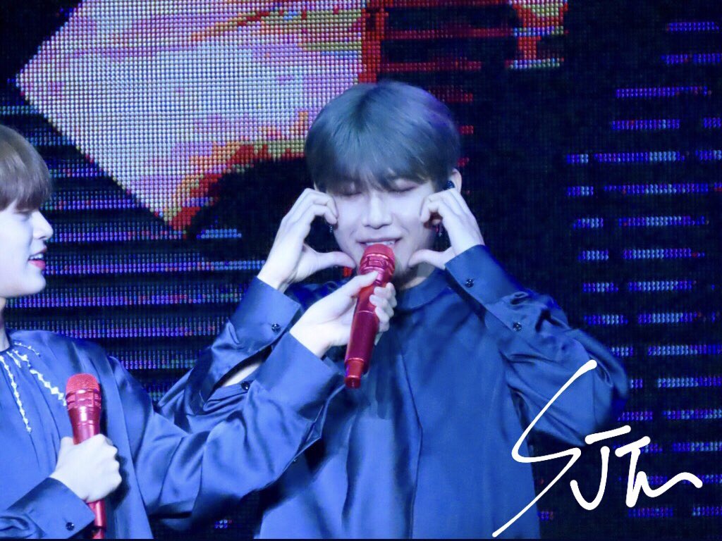 ScorpioJin's tweet photo. #AB6IXinHK #박우진 #에이비식스 https://t.co/dCn8oLvIZX