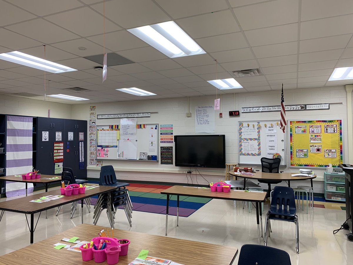 Mrs. Merchant tweet media