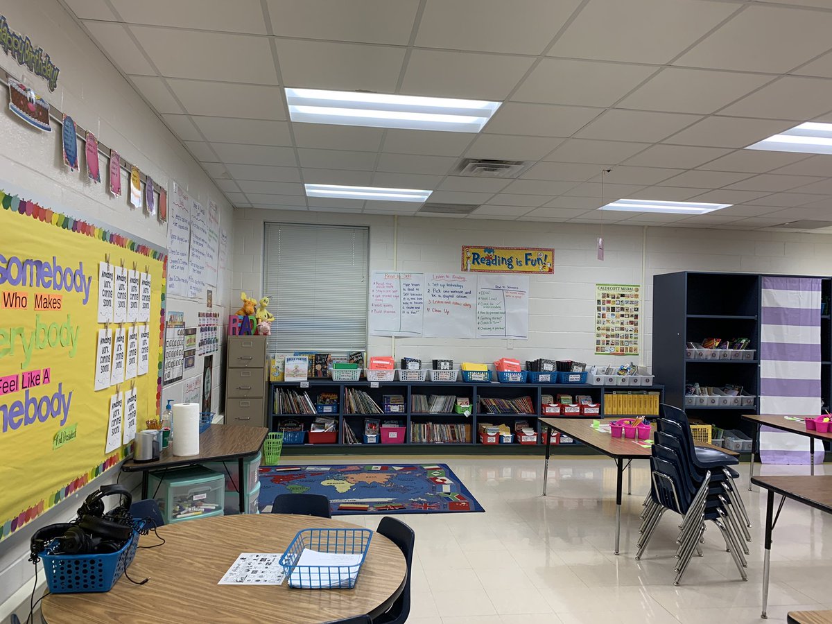 Mrs. Merchant tweet media