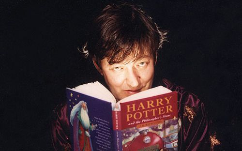 Happy birthday, Stephen Fry! Thank you for narrating the UK editions of the \"Potter\" books for us! 