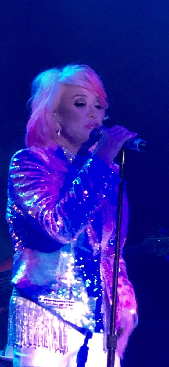 GObabb's tweet image. Nothing like a little @tanya_tucker to get my weekend started! She was on 🔥! Check out her new album it is 👏 awesome❤️💯