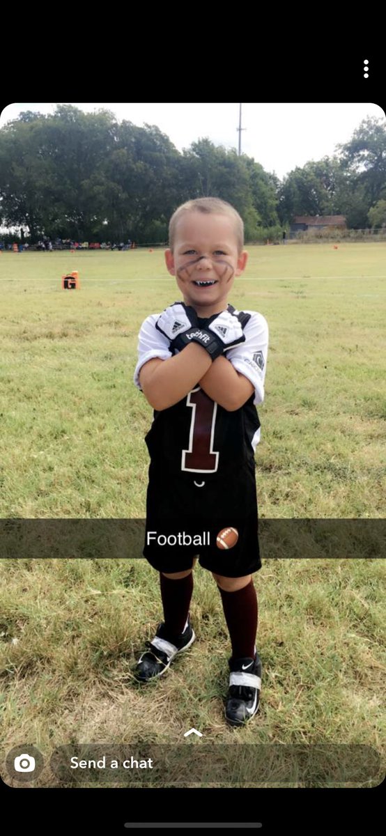 lilslug53's tweet photo. My lil cousin finna T-Up ‼️ https://t.co/gjdN4SKXRL