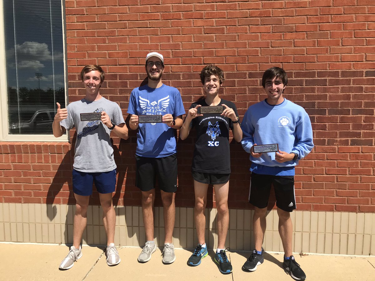 WKHS_Boys_XC's tweet photo. Wolves had more than a Seven Nation Army as the guys team placed 5th at the Pickerington XC Classic this weekend. 9 points below Coffman but 3 more than UA. Shoutout to B. Ambler(Fr.) and M. Niemo(Fr.) for droping some fantastic first PRs and leading the freshmen into the season. https://t.co/LOZYBOsKCP