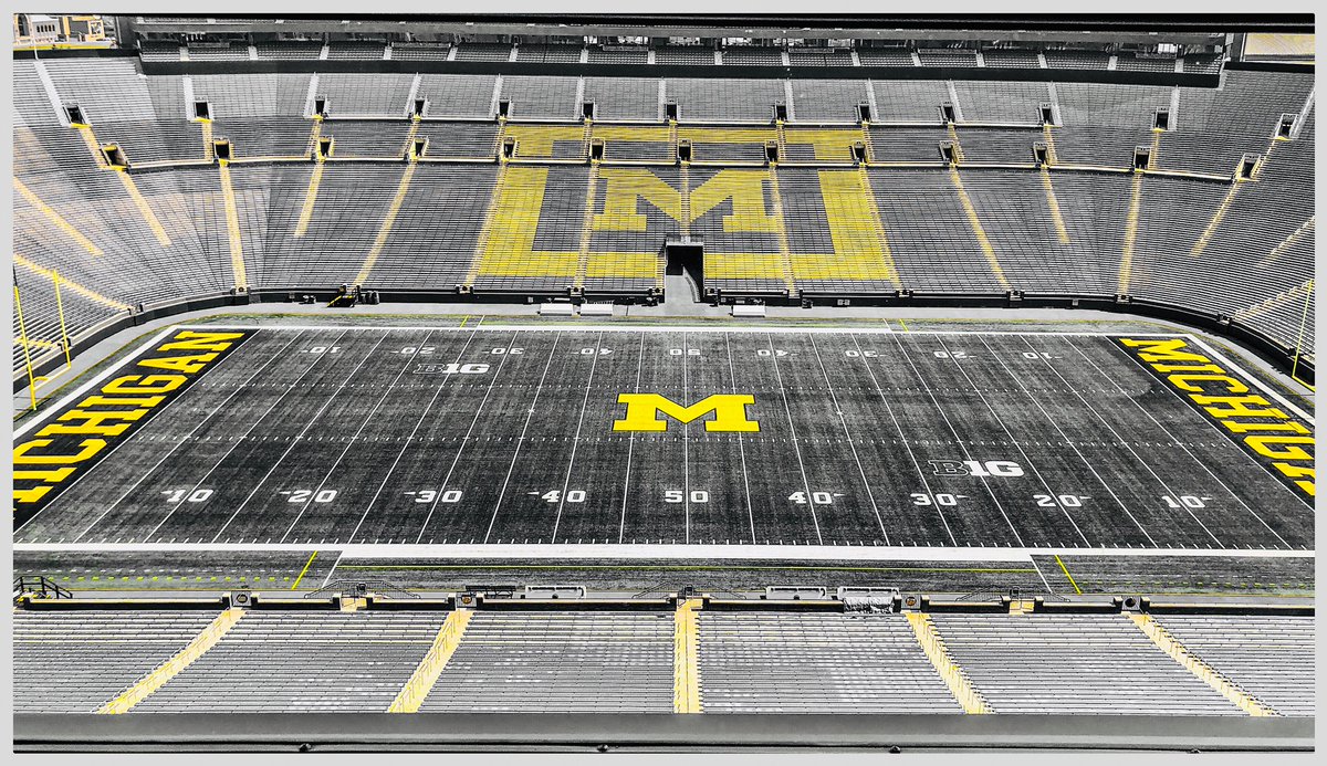 Ac_1202's tweet photo. GoBlue!!!!! https://t.co/kzEy8URy4v