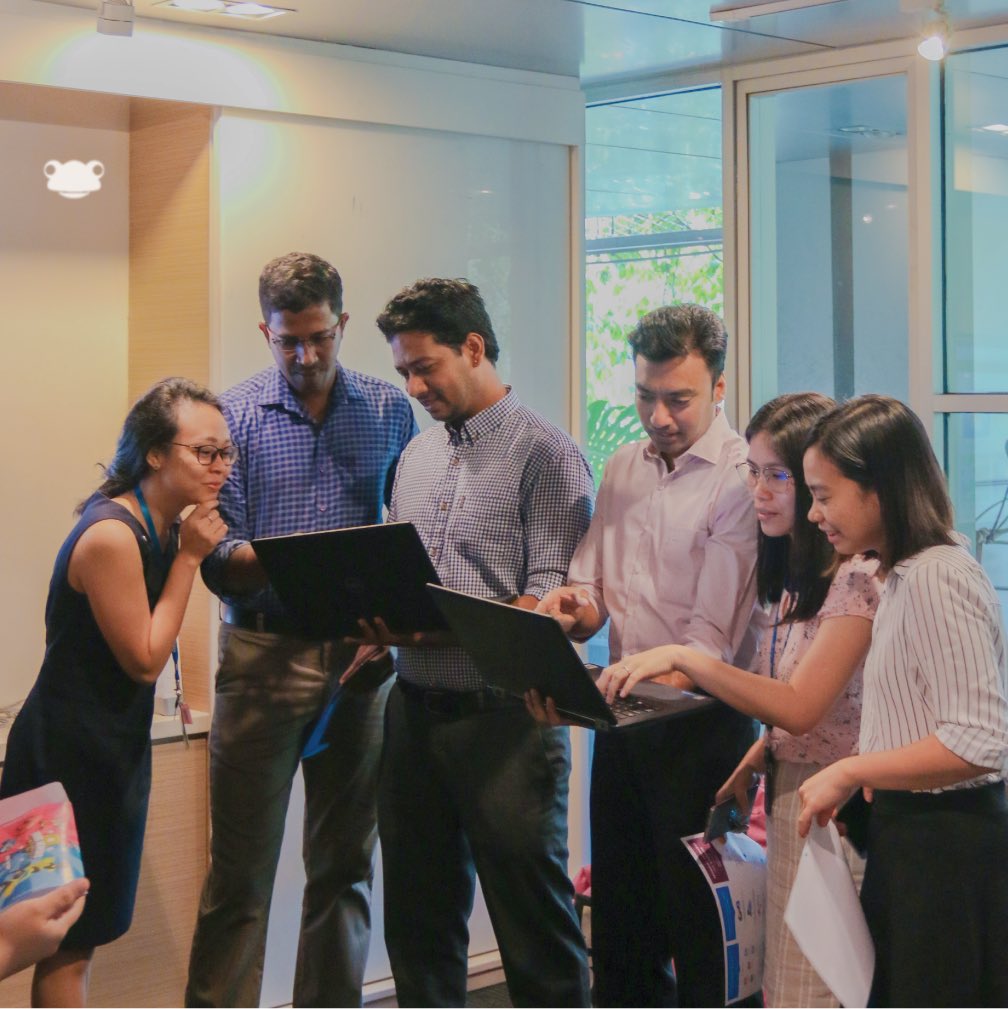 FrogAsia's tweet photo. Have you checked out the latest upgrades on the #FrogVLE? Meet our very own #FrogHeroes who have put in HEART & soul to give teachers & students better user experience in digital learning! 💙 #edtech #digitallearning https://t.co/Xbn2J6cBaN