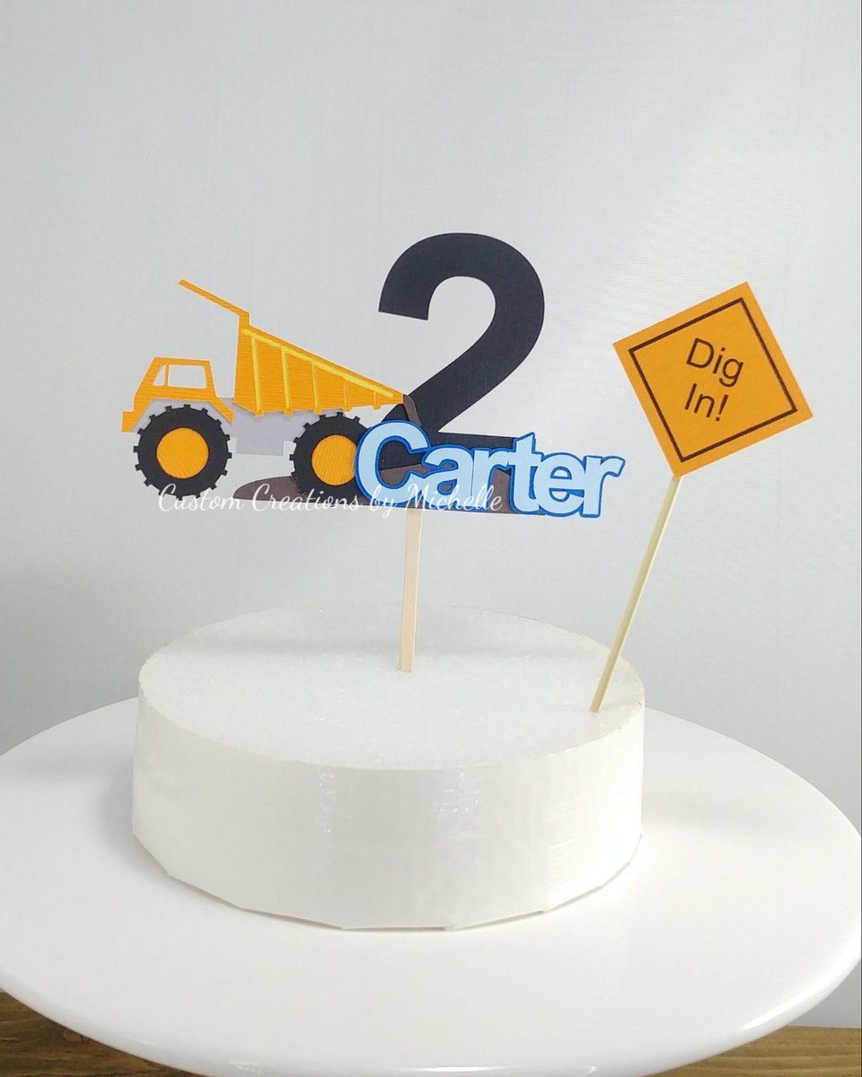 Seriously, I wish I could keep all my creations, I love with all of them. I made this #construction cake topper is for a special little boy.
Happy 2nd birthday, Carter!
https://t.co/PIR94bIXpr @Etsy #constructionparty #truckparty #Custom https://t.co/lSBdhKBEUM