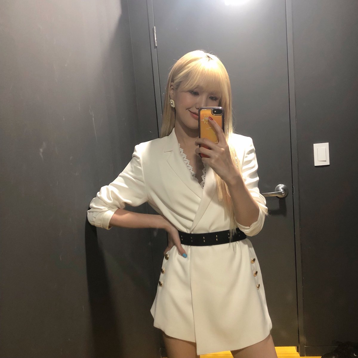 OHMYGIRL_official tweet media