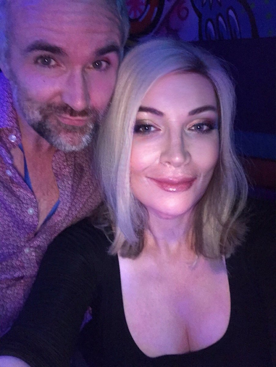 MelanieBlakeUK's tweet photo. Great to see @huskyfusky and @martinteall81 last night at #AllOfNothing #Brigton 🥳🥳🥳🥳 https://t.co/pWHmPwaYce