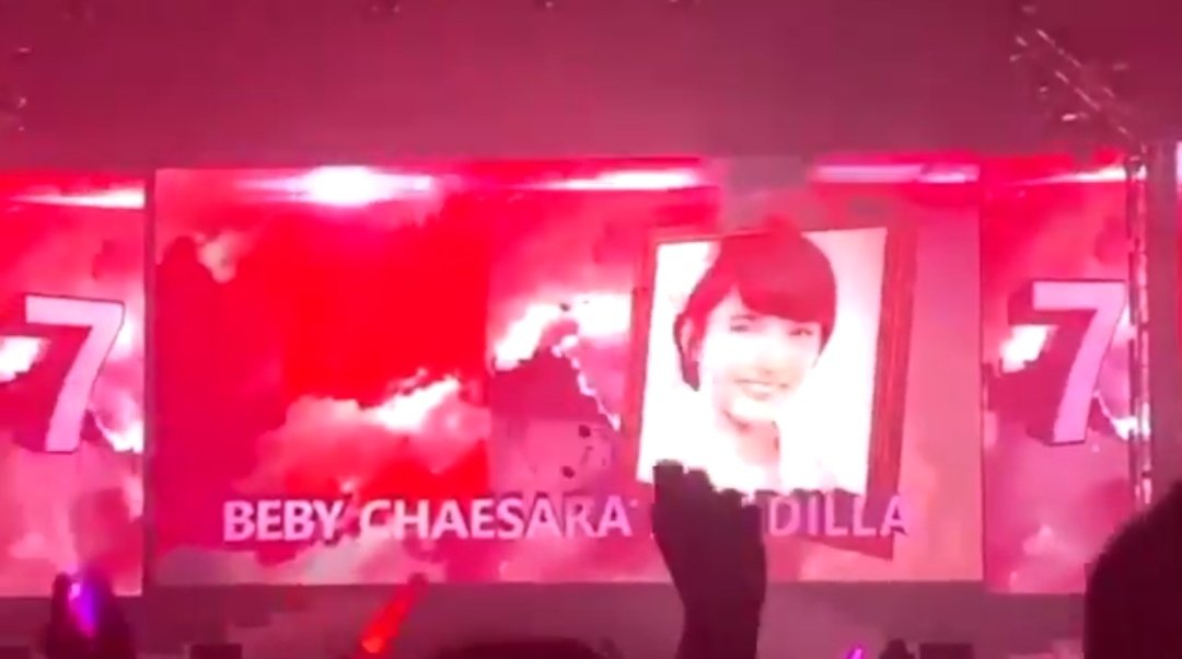 Pada malam hari, <a href="/bebyJKT48/">.</a> menjadi bagian dari senbatsu WRD48 di acara #48AsiaFes 
Wha selamat oshi! #AKB48GroupAsiaFestival2019