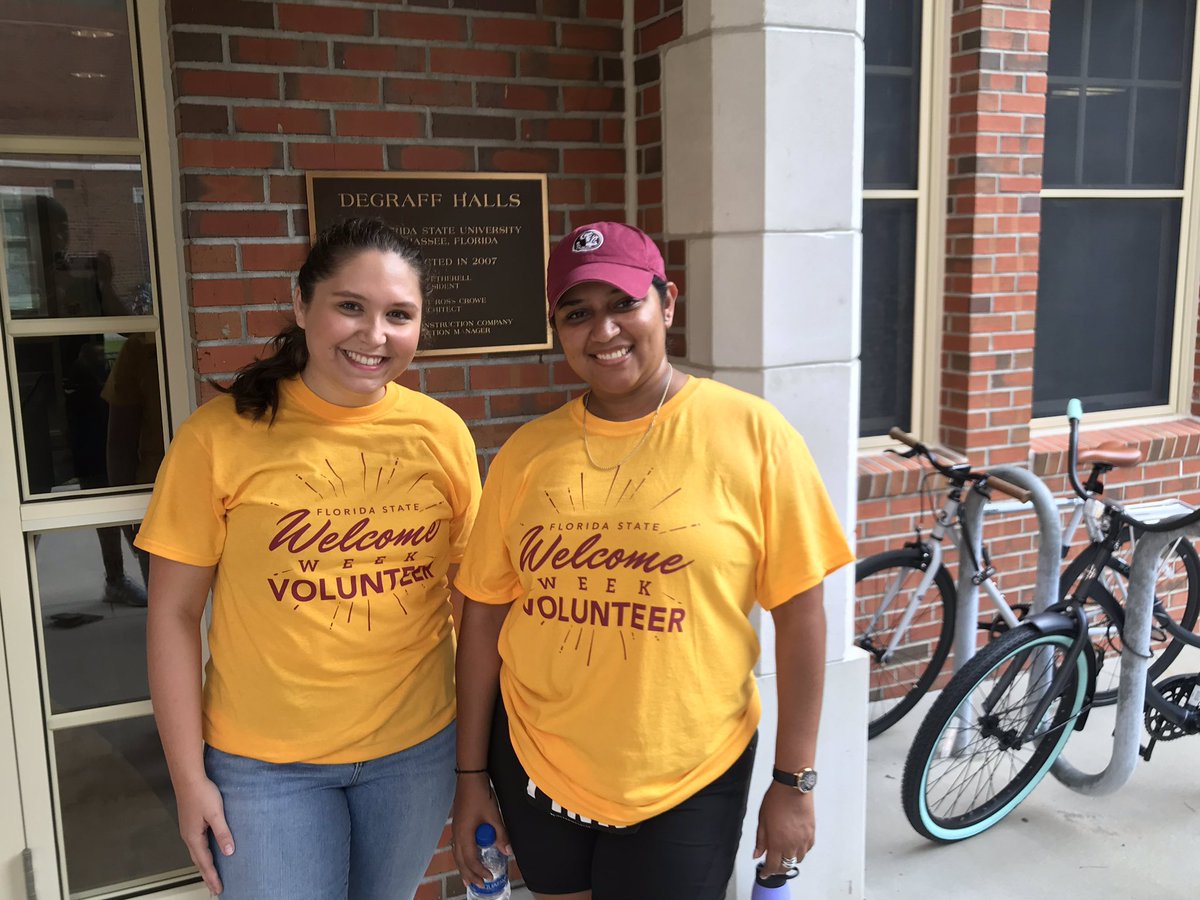 FSUAdmissions's tweet photo. We’re out at #DeGraffHall this morning helping with #FSUMoveIn! 📦 https://t.co/5MuDCwHFxC