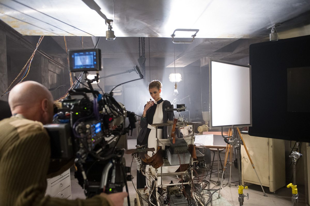 JohnMArchives's tweet photo. #cinematographer John Mathieson, BSC, discusses his work on @ManFromUNCLE, via #BritishCinematographer : https://t.co/2G4322nTdl
@realguyritchie @ARRIChannel @Panavision @Cooke_Optics @ZEISSLenses @TechnicolorPost @codexdigital https://t.co/zaymH9ATz3