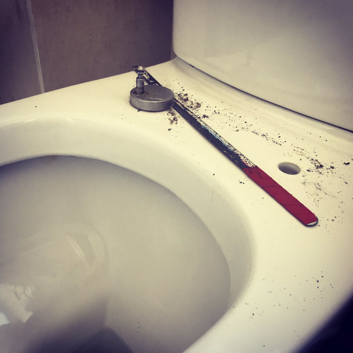 SmailesBen's tweet photo. @PaulRHull @IanPlumbing @Rdmills88 @Titanheat @PringleChris @AWilliamsltd @A_Class_P_And_E @cliveomalley @smartgassurrey @DrBoilers @betateach π #plumbering
On living the #GasDreamπ₯ today π on the bright side tidying up π§Ή and going home π‘ now π https://t.co/Q329lTFuEC