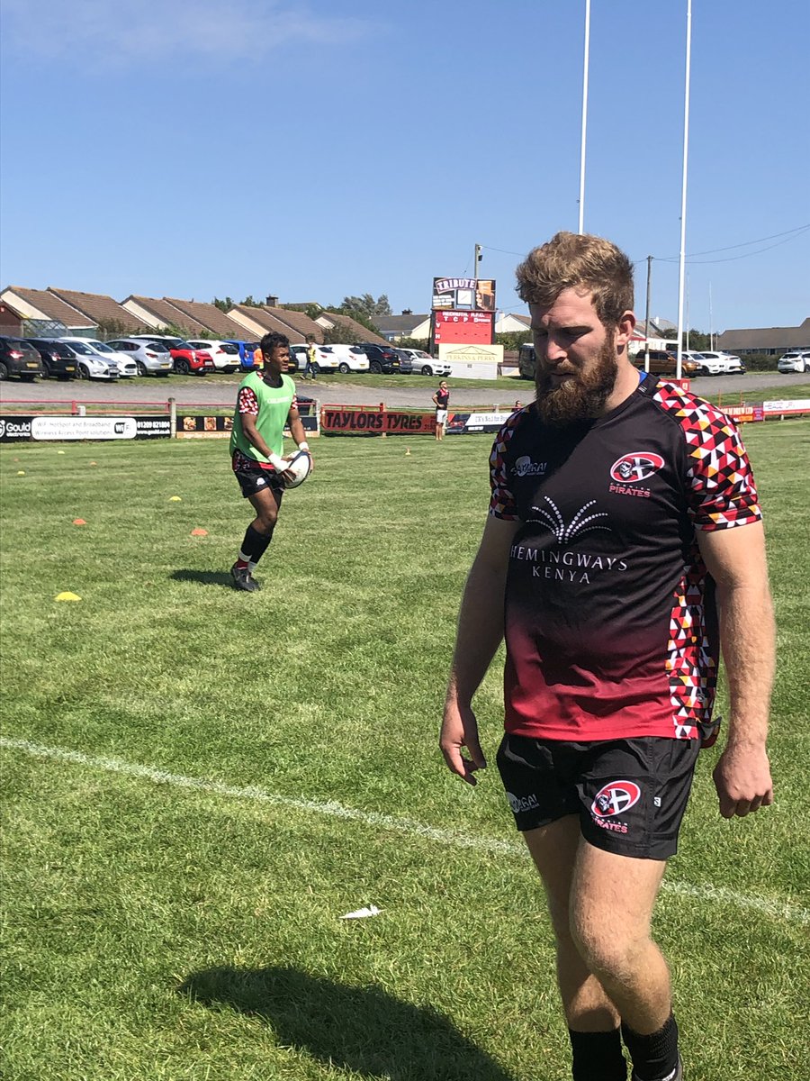 CornishPirates1's tweet photo. Only 30 mins till kick off v @RedruthRugby as the teams make there way out for the match day warm ups! Get your early score predictions in! #GiveMeAP #RugbyUnion https://t.co/t2lm4C8W7t