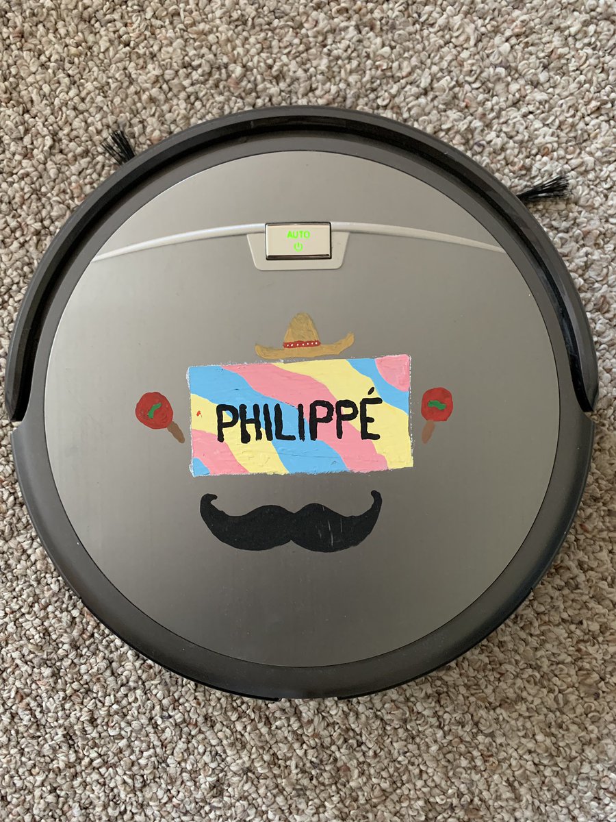 DuaneDrzadinski's tweet image. .@ILIFEROBOTICS The Jettsons‘ had Rosie, we have Philippe! #iLIFE #robotcleaning cc: @travisro