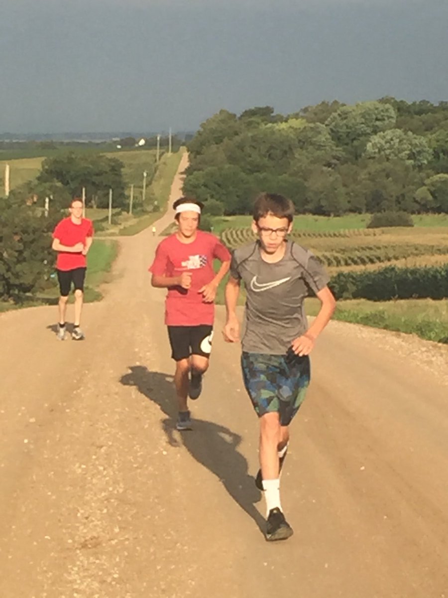 Saturday morning long run, rewarded with donuts. #It’sABeautifulDayToRun