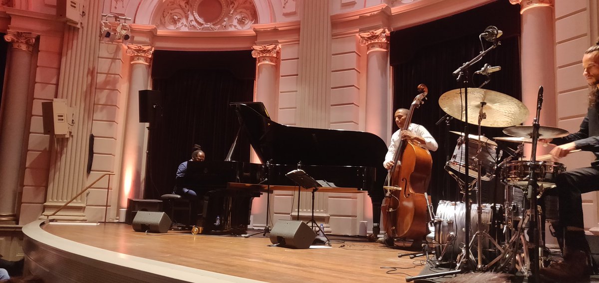 Thank you Amsterdam! 

#concertgebouw #Jazz #jazzconcert #pianist #piano #concert #amsterdam #musician #jazzmusic #concerts #music